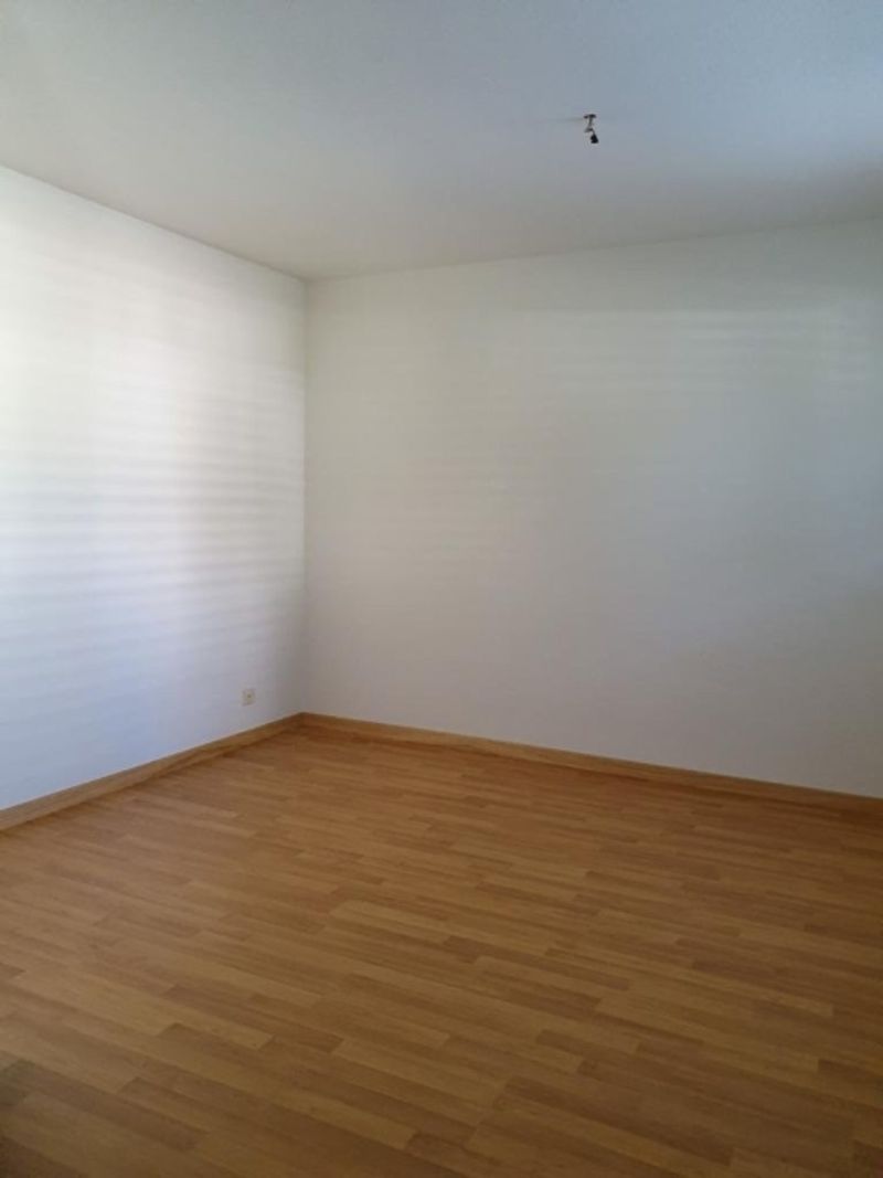 BEFRISTETES STUDIO IN BAHNHOFSNÄHE - 4