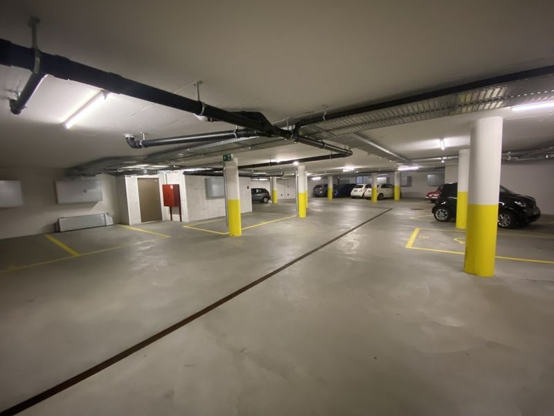 Tiefgaragenparkplatz in Oerlikon mieten - 2