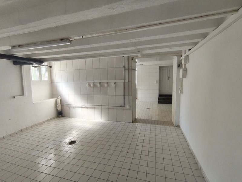 Grand local polyvalent idéalement situé au centre de Lausanne - 2