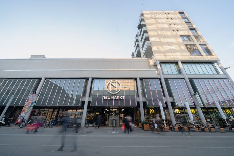 letzte Lagerfläche im Neumarkt Oerlikon - 2