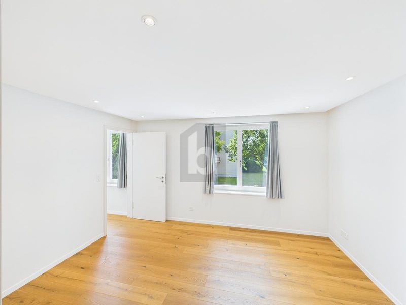 MODERNES DESIGN UND RAUM FÜR KREATIVITÄT - 4