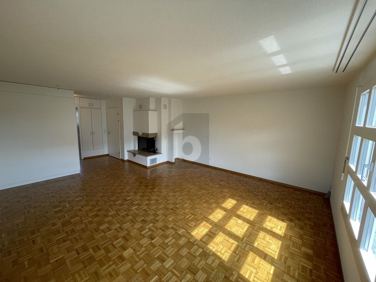 FAMILIENFREUNDLICH MIT GROSSEM BALKON - 1