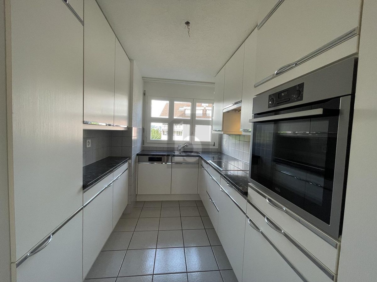 FAMILIENFREUNDLICH MIT GROSSEM BALKON - 4