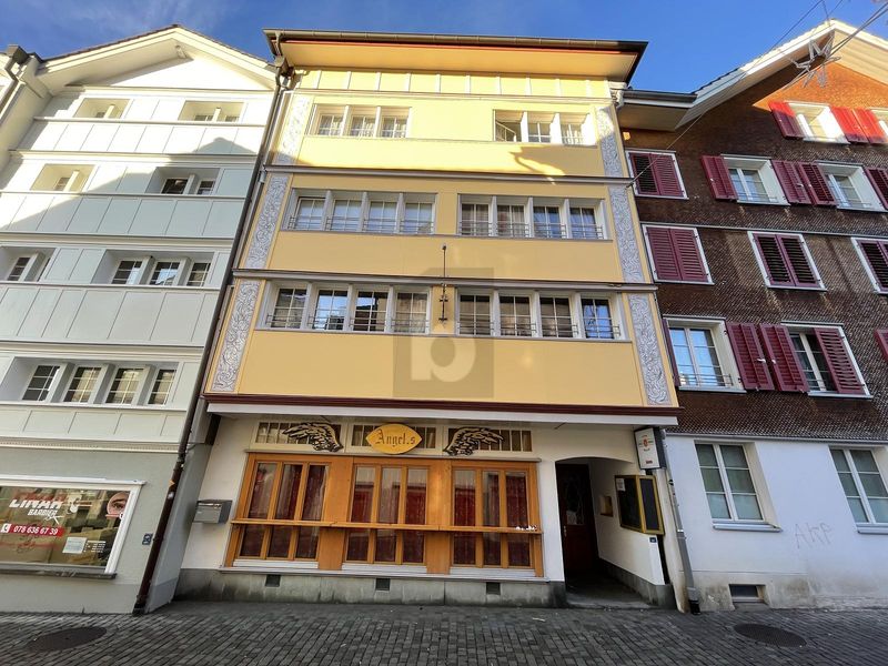 MODERNER INNENAUSBAU IM HERZEN DER STADT - 1