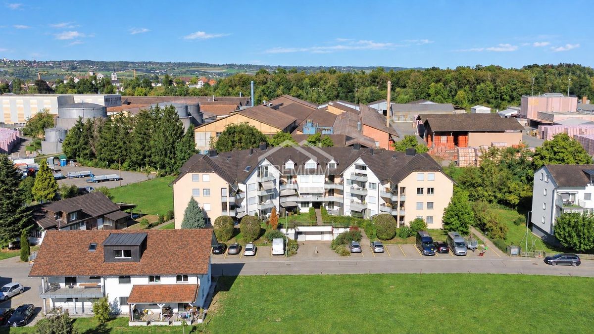 Familienfreundlich und ländlich wohnen in Istighofen - 0