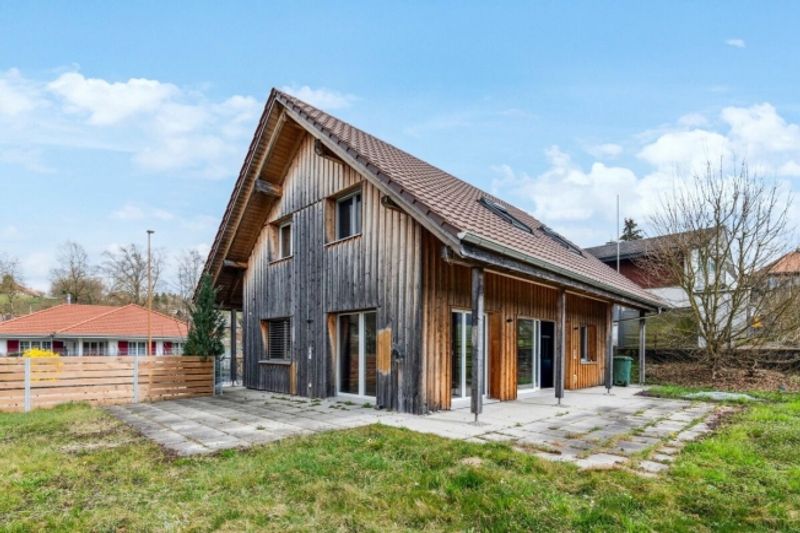 Reitsportimmobilie mit Reithalle und Wohnhaus - 13