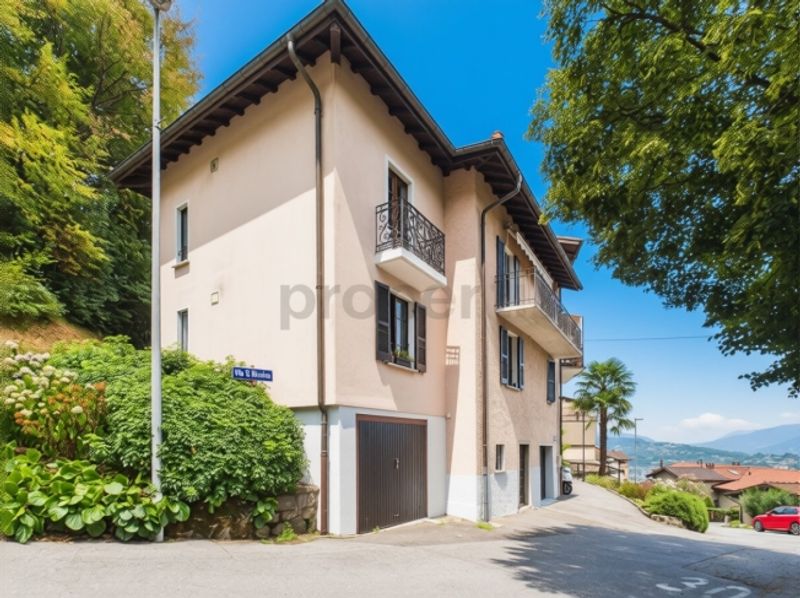 Casa bifamiliare a Viganello con vista su Lugano  ideale come residenza o investimento - 1