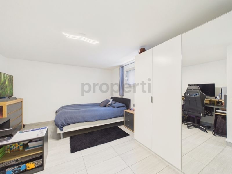 Casa unifamiliare di 6.5 locali con giardino esclusivo e spazi generosi - 8