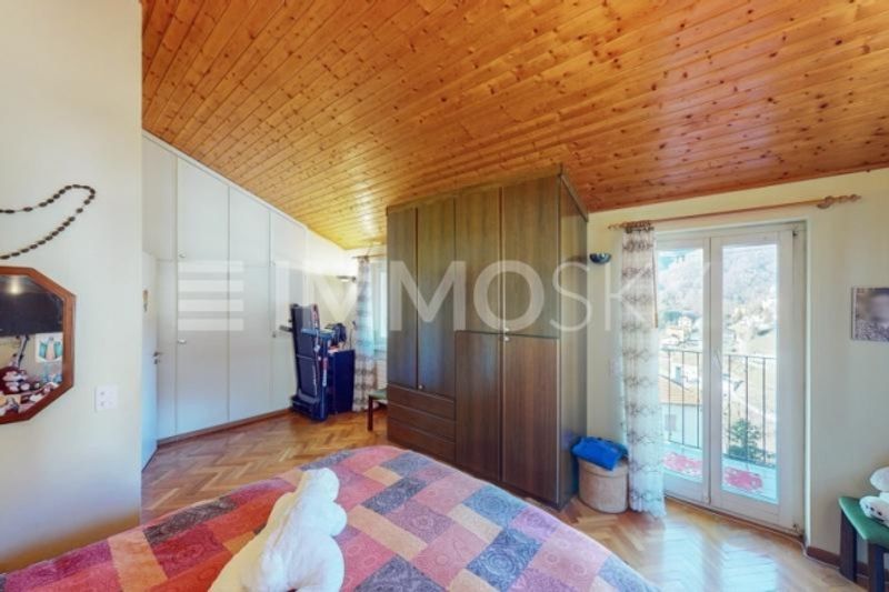 Neuer Preis ! Kernhaus mit sehr sonnigem, freiem Blick - 3