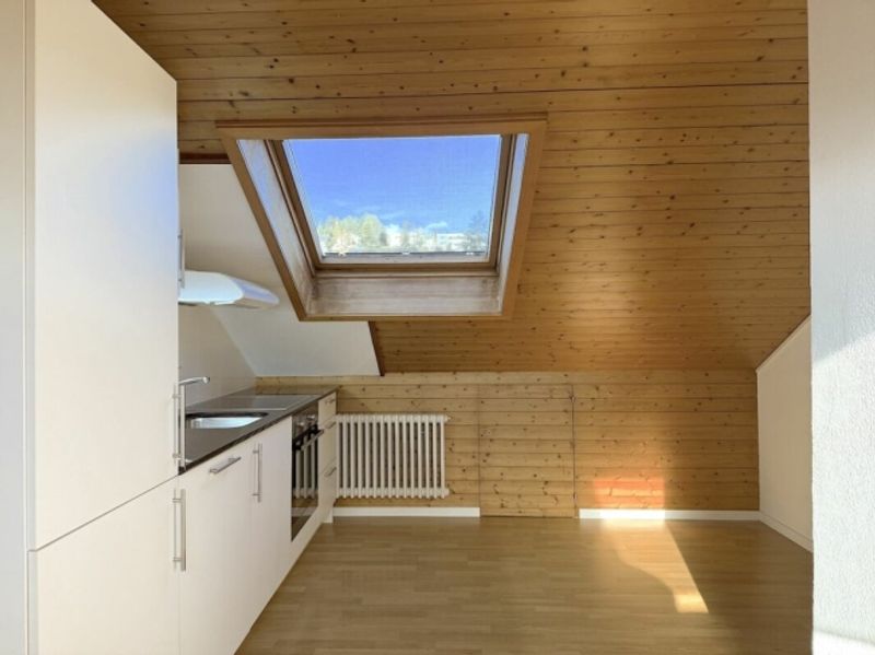 3-ZIMMER DACHWOHNUNG AN RUHIGER LAGE - 4