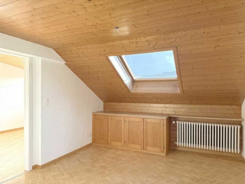 3-ZIMMER DACHWOHNUNG AN RUHIGER LAGE - 7