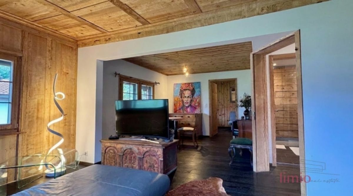 EINE SELTENE GELEGENHEIT Umfassend renoviertes Chalet mit Einliegerwohnung und Ausbaupotential - 4
