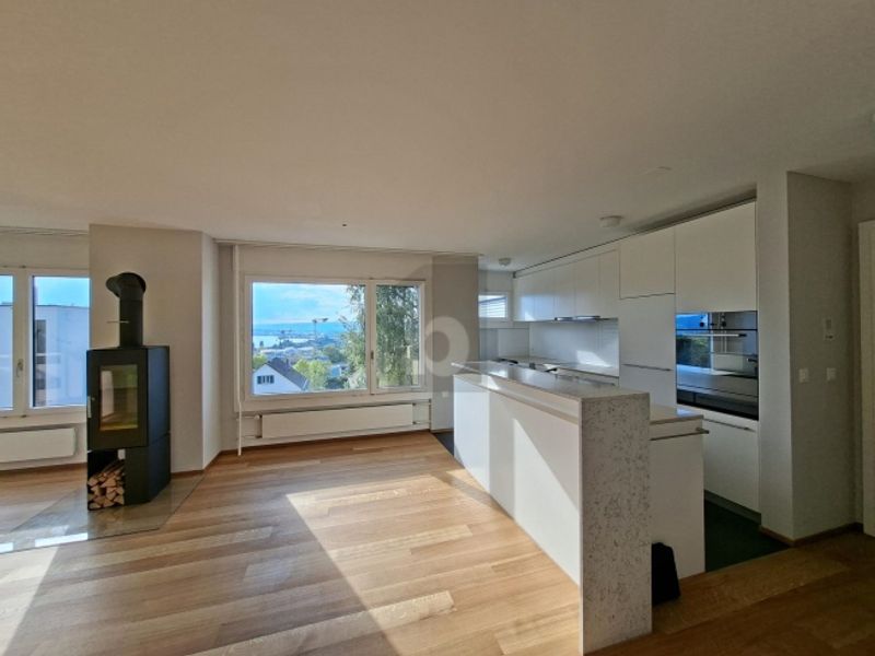STILVOLL WOHNEN MIT EXKLUSIVEM BLICK - 3