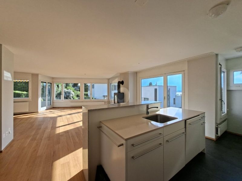 STILVOLL WOHNEN MIT EXKLUSIVEM BLICK - 4