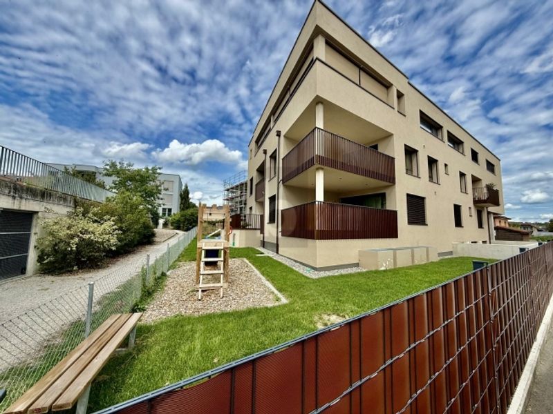 MAGNIFIQUE ET MODERNE AVEC TERRASSE - 1