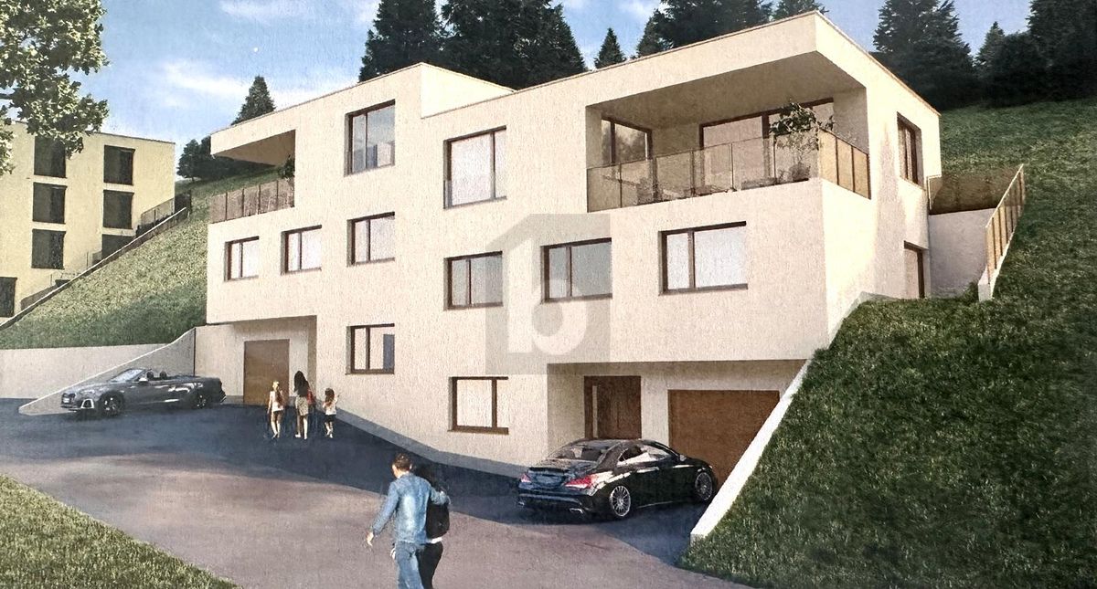 NEUE HAUSHÄLFTE MIT MITGESTALTUNGSMÖGLICHKEIT - 0