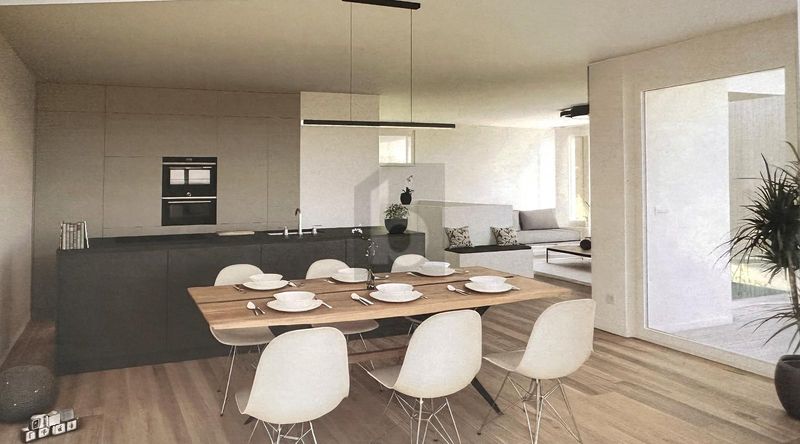 NEUE HAUSHÄLFTE MIT MITGESTALTUNGSMÖGLICHKEIT - 3