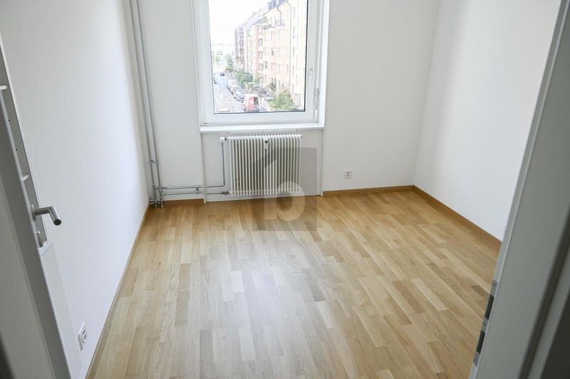SANIERTER ALTBAU-CHARME MIT GROSSER SÜDTERRASSE - 4