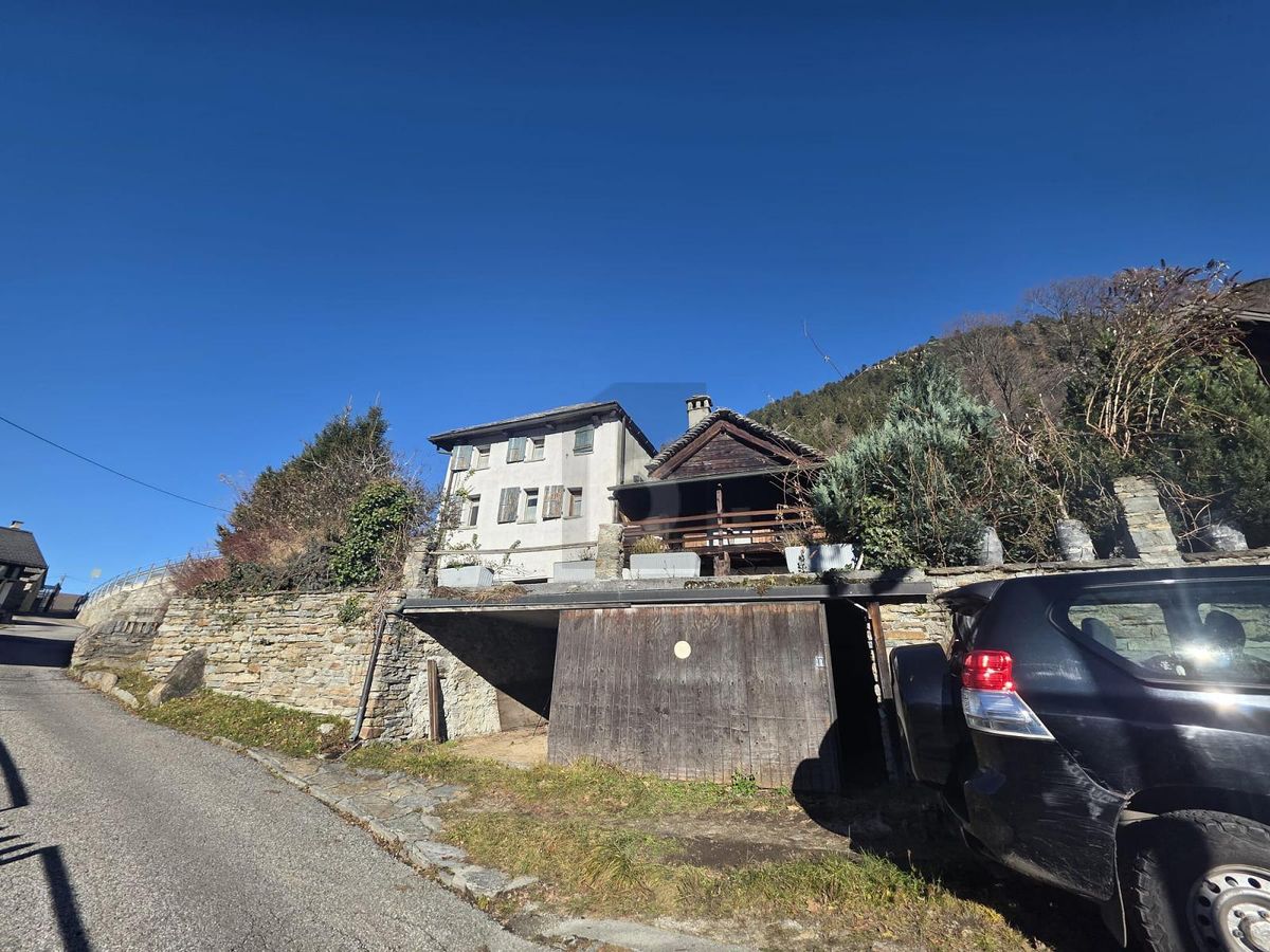 SPAZIOSA E SOLEGGIATA IN POSIZIONE TRANQUILLA - 0