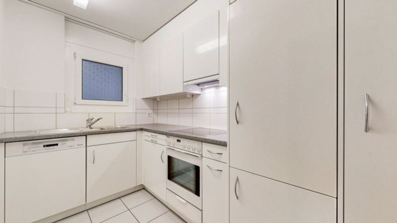 Panorama-Wohnung mit Blick aufs Wasser - 2