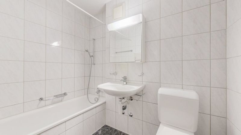 Panorama-Wohnung mit Blick aufs Wasser - 3
