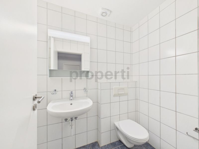 Stilvolle 5.5-Zimmer-Wohnung mit Balkon in Bolligen - 12