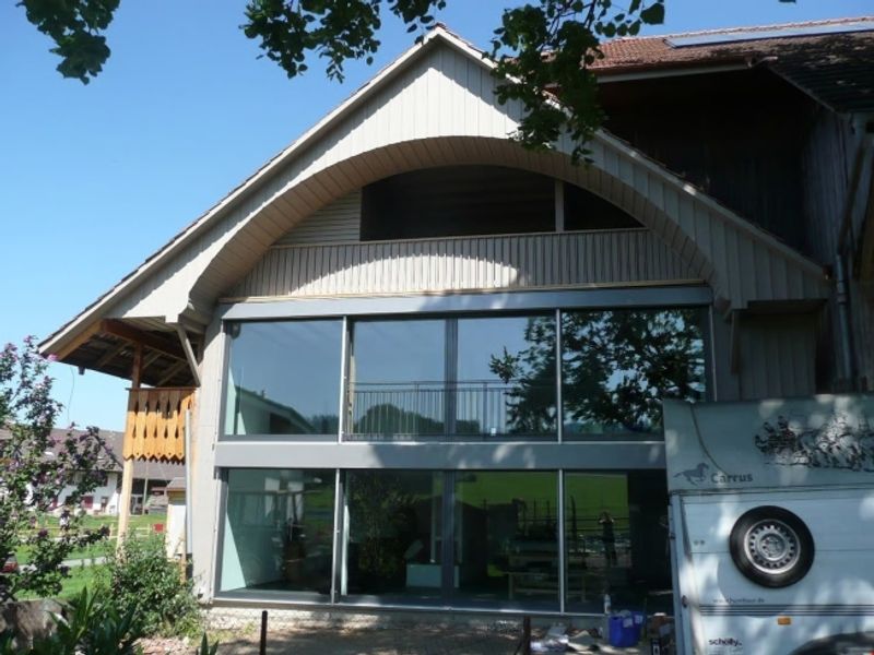 Frisch renovierte Parterrewohnung, zwei Badezimmer und charmantes, rustikales Haus - 2