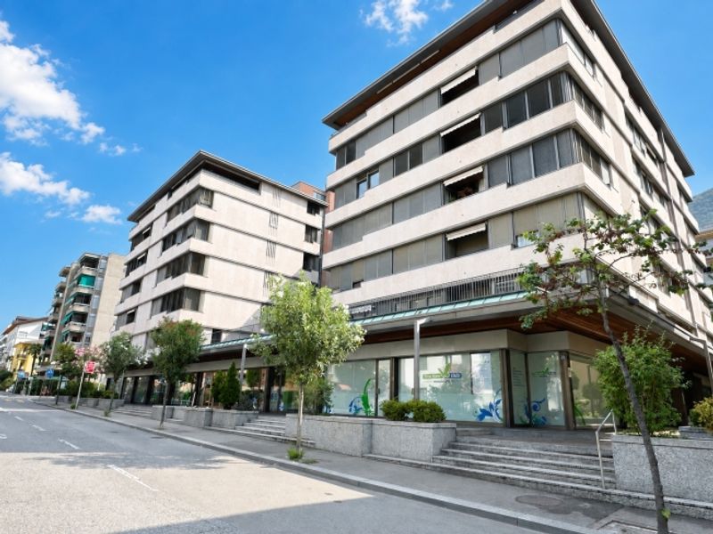 Elegante appartamento 4.5 locali  nel cuore di Lugano-Cassarate - 1
