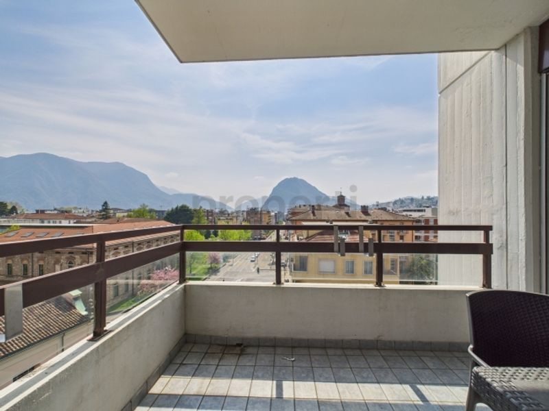Accogliente attico di 2.5 locali arredato con terrazza - ottimo investimento - 9