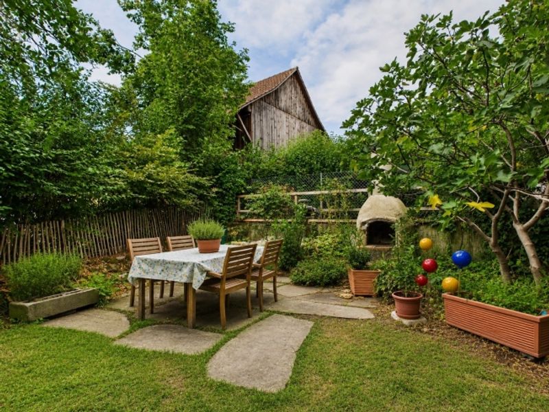 Charmante 6.5-Zimmer-Detached-House mit Bergsicht, Freudwil - 9