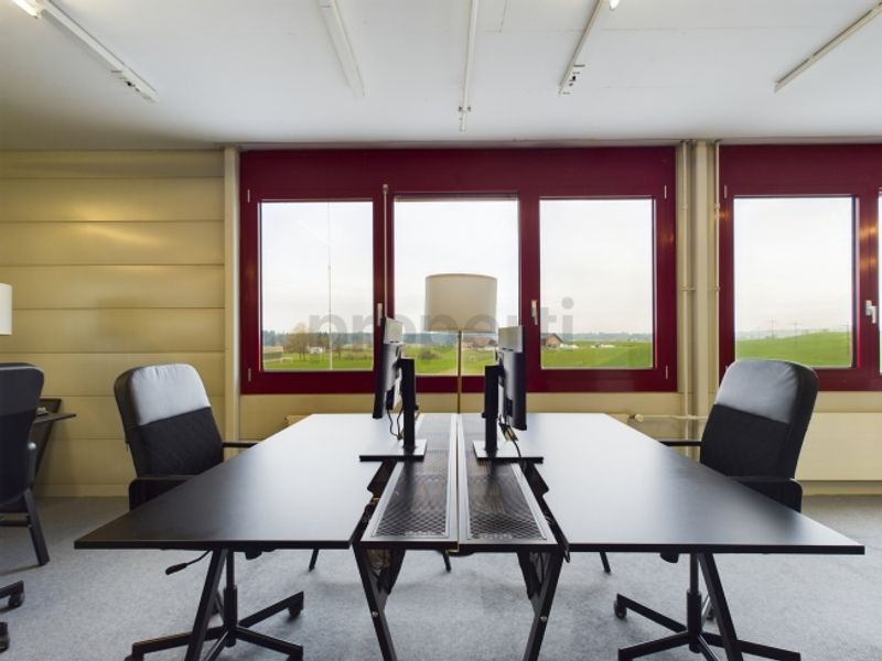 Grosszügiges und modernes Büro in Zollikofen - 6