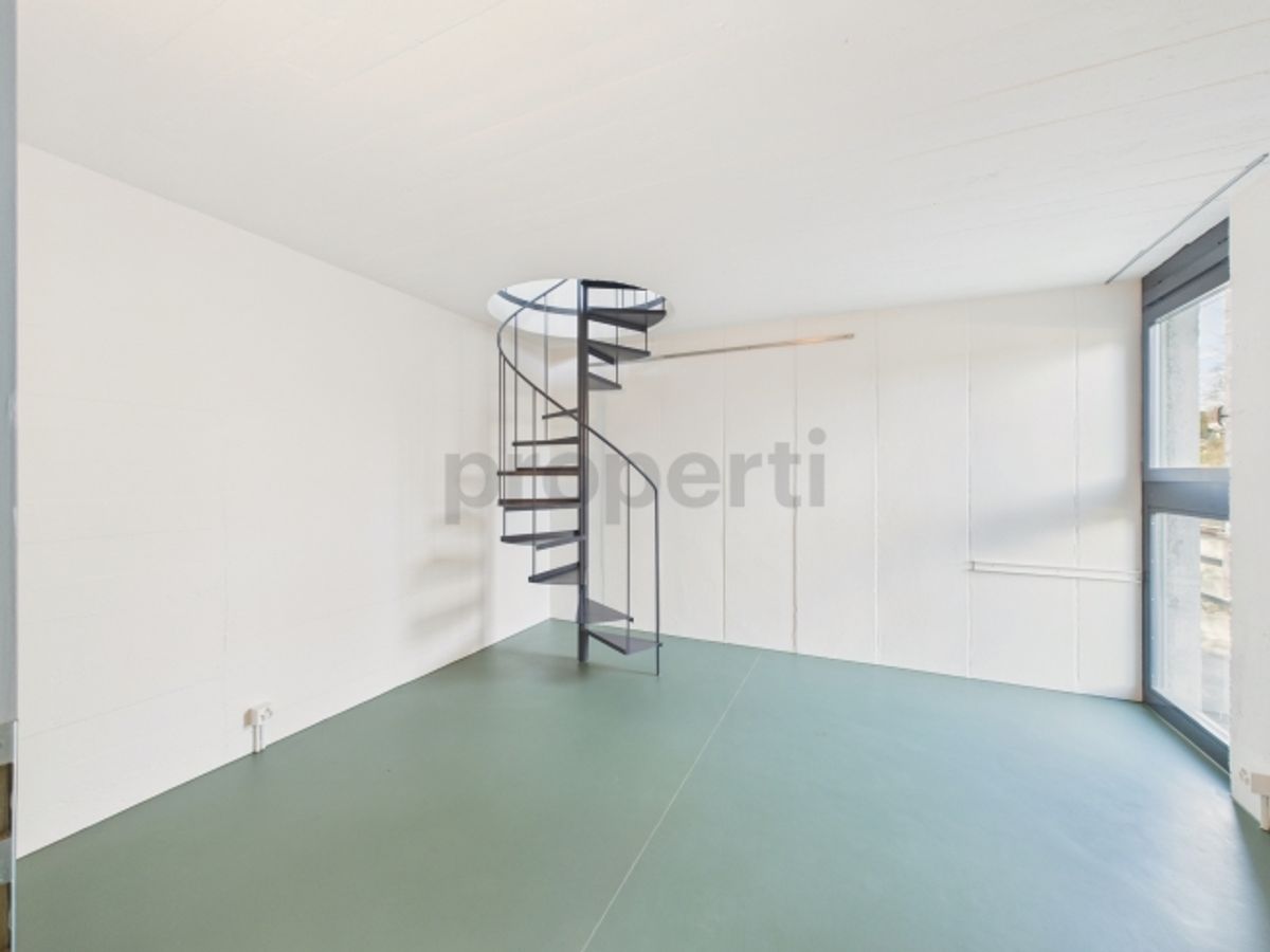 Wohnen in einer Ikone der Schweizer Architektur | Einzigartige 4.5-Zimmer-Maisonettewohnung im denkmalgeschützten Atelier-5-Ensemble in Flamatt - 4