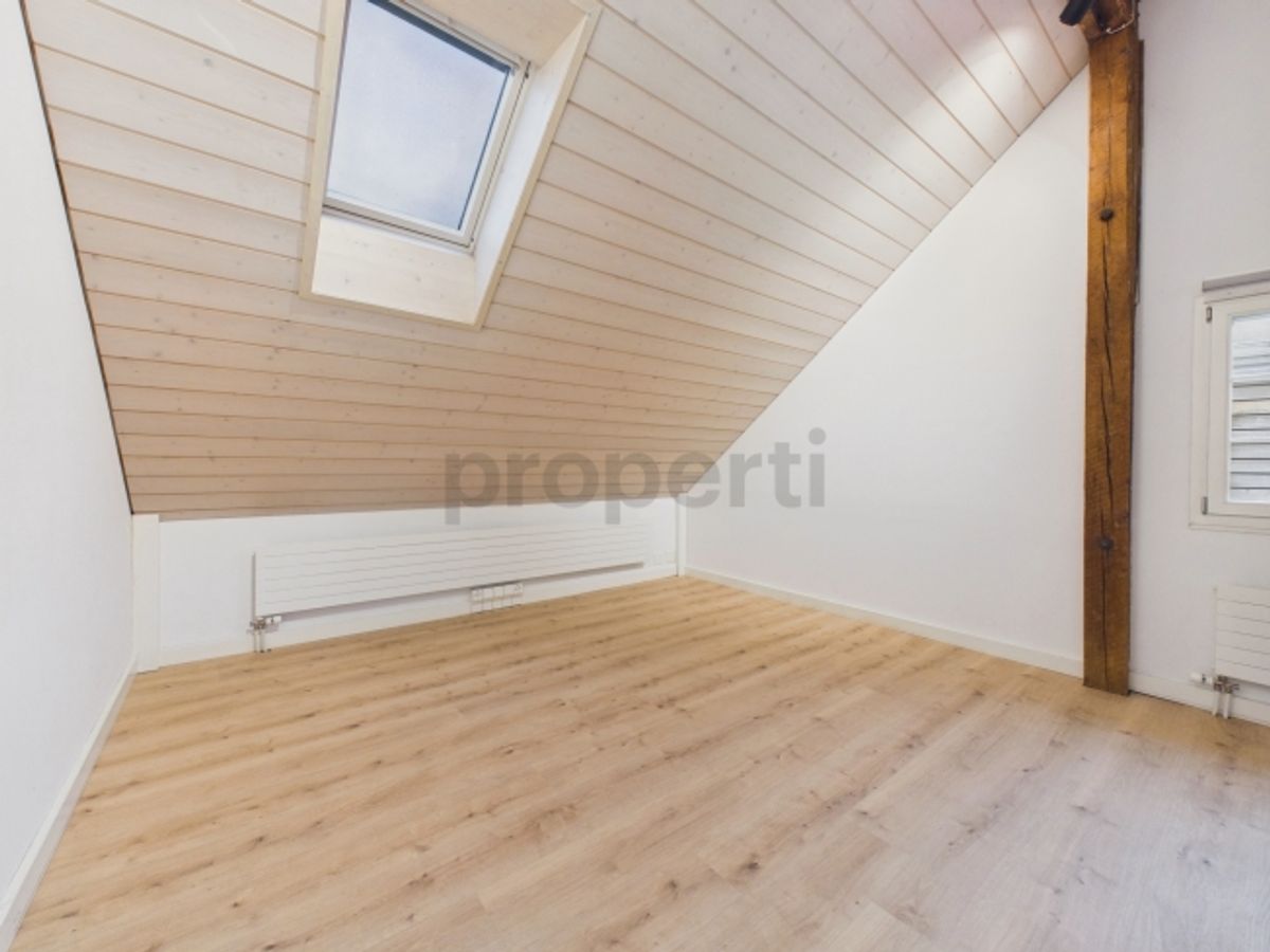 Renoviertes 4-Zimmer-Reiheneckhaus mit grosszügiger Terrasse - 7