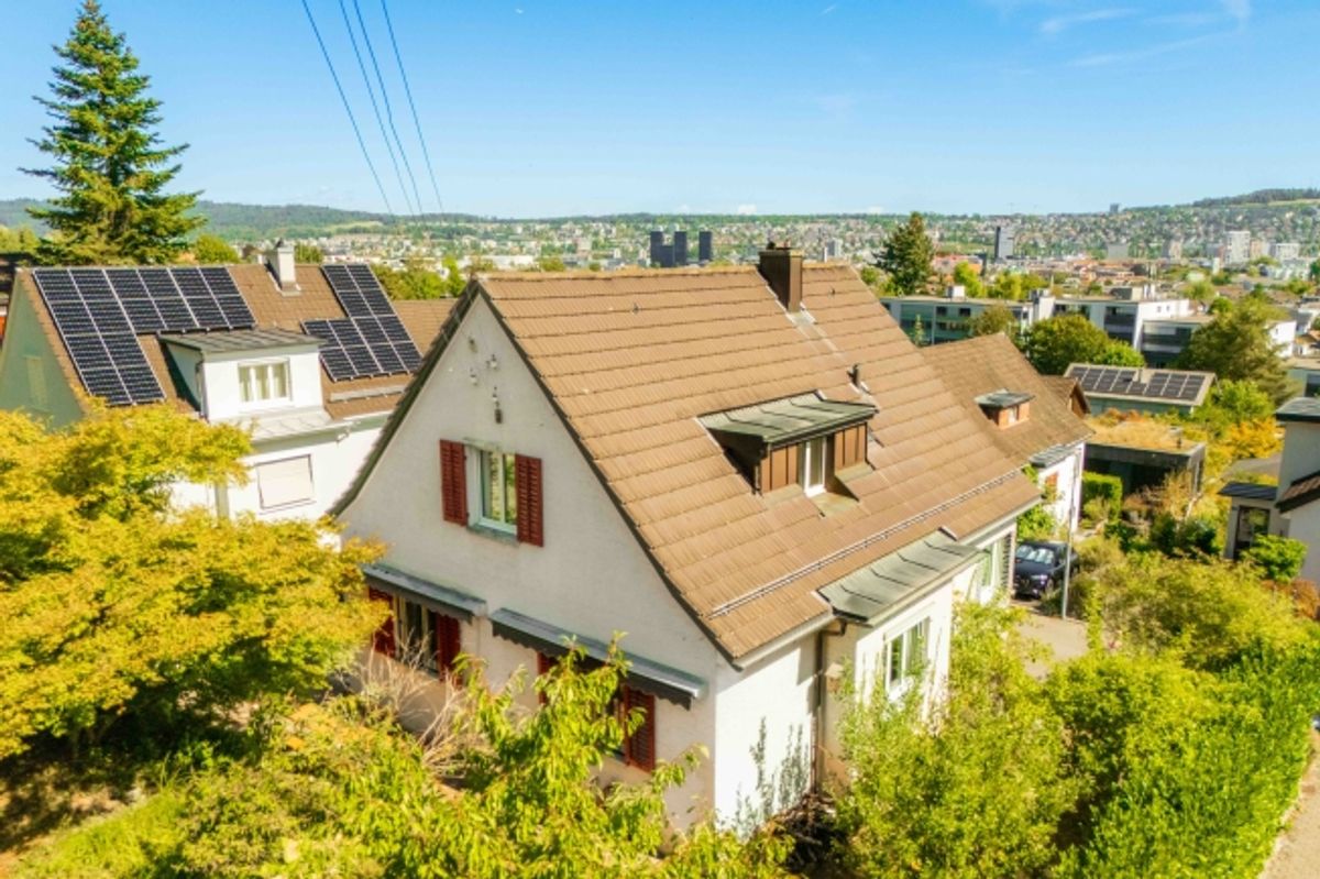 Urbanes Einfamilienhaus im Grünen - 0