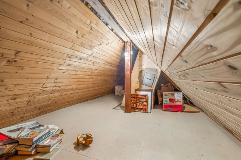 Urbanes Einfamilienhaus im Grünen - 12