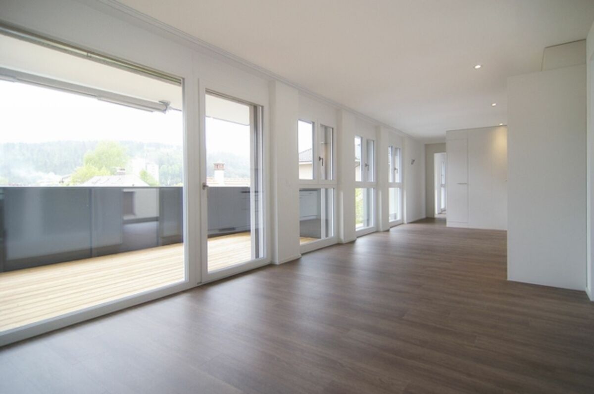 4.5 Zimmer Designer Wohnung zu vermieten - 0