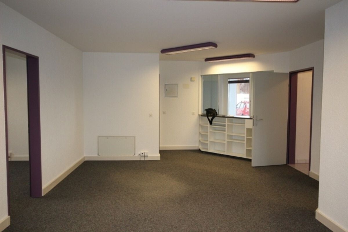 Zur Miete Gewerbliche / Bürofläche von etwa 80 m² - 0