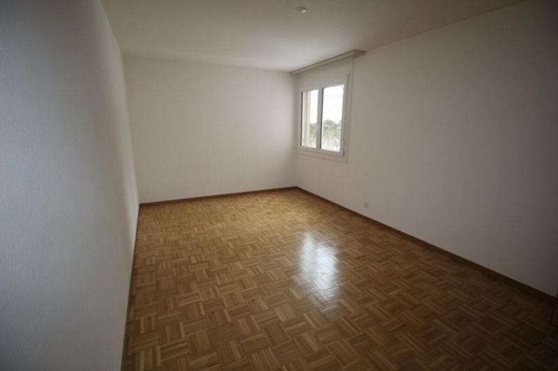 CHARMANTE 3,5-ZIMMER-WOHNUNG MIT TERRASSE - 3