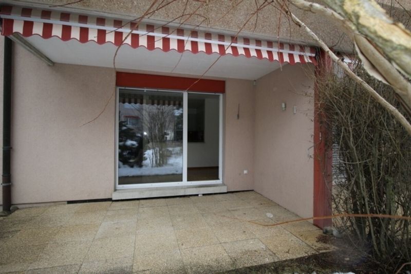 CHARMANTE 3,5-ZIMMER-WOHNUNG MIT TERRASSE - 4