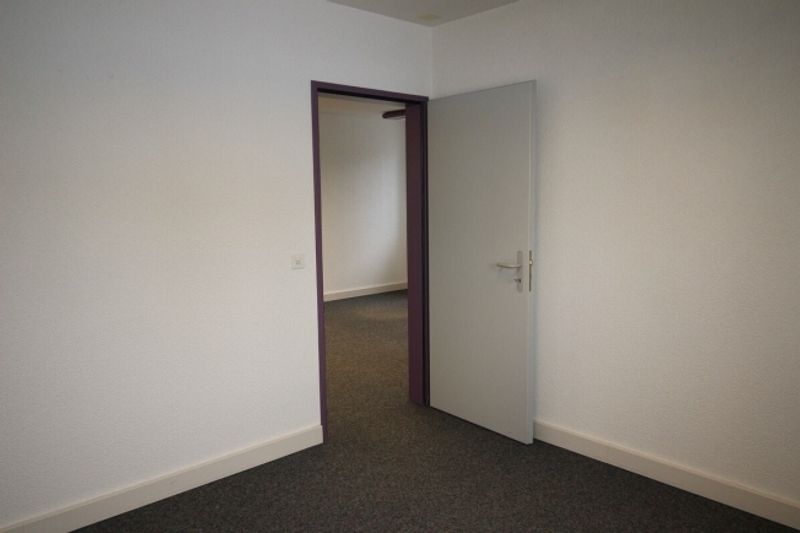 Zur Miete Gewerbliche / Bürofläche von etwa 80 m² - 8