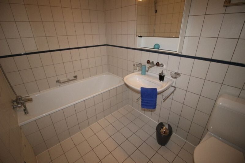 CHARMANTE 3,5-ZIMMER-WOHNUNG MIT TERRASSE - 12