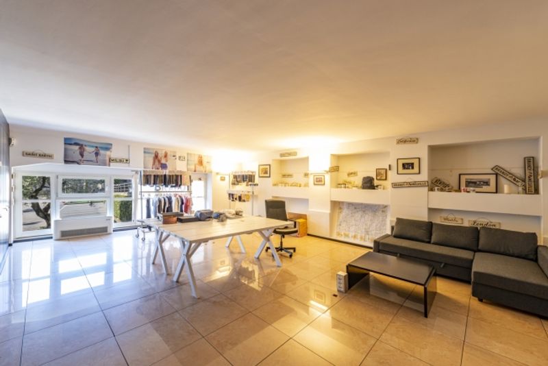 Büro im Zentrum mit Seeblick und Garage mit 7 Parkplätzen - 8
