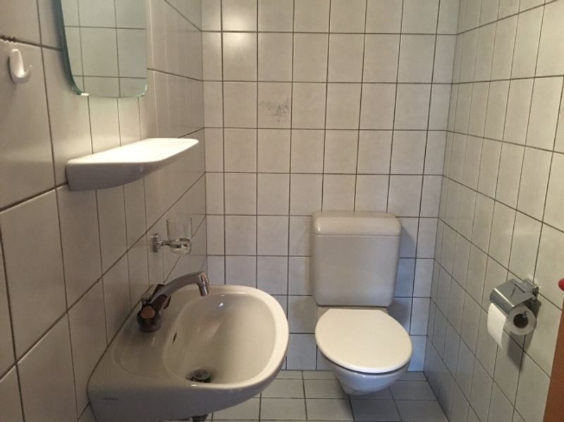 Prächtige 4-Zimmer-Wohnung in einer ruhigen, familiären Gegend - 6