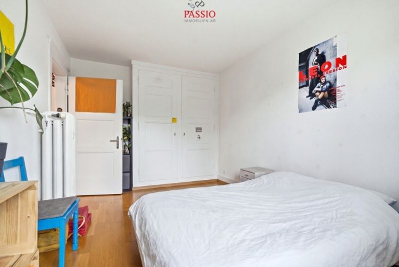 Altbaucharme in Bern – 3-Zimmer-Wohnung mit grosszügiger Laube - 12
