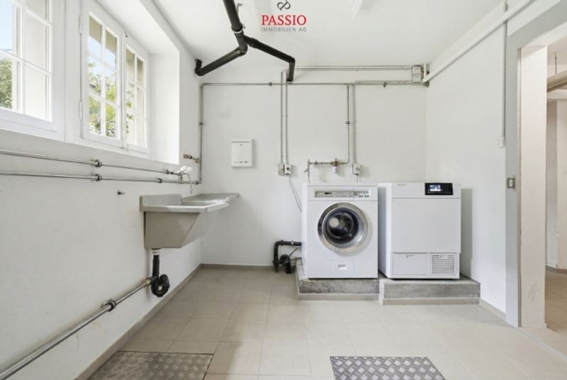Altbaucharme in Bern – 3-Zimmer-Wohnung mit grosszügiger Laube - 13