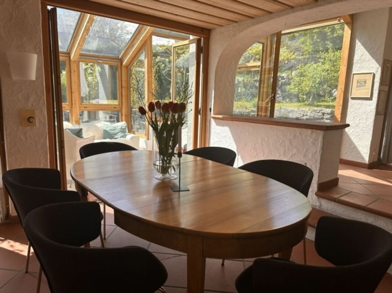 8 ½-Zi.-Einfamilienhaus mit 1 ½-Zi.-Wohnung an idyllischer Wohnlage mit herrlichem Weitblick - 4