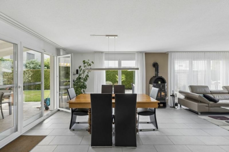 Familienfreundliches 6-Zimmer-Einfamilienhaus mit Garten - 7