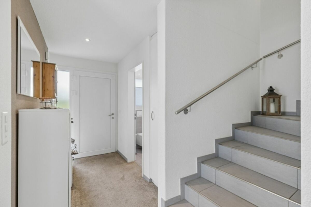Familienfreundliches 6-Zimmer-Einfamilienhaus mit Garten - 11