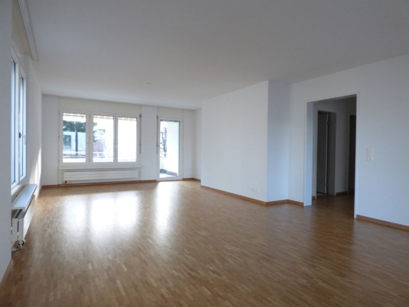 Moderne und helle Wohnung mit Charme! - 3