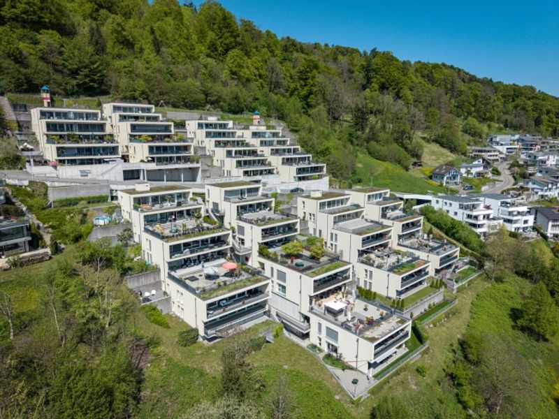 Stilvolle Terrassenwohnung mit Weitblick - 2